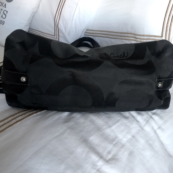 COACH Vintage Signature Black Bag with scarf - Picture 6 of 12